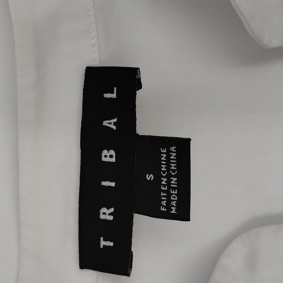 Tribal women's size small white 4-button popover long sleeve - Picture 6 of 10